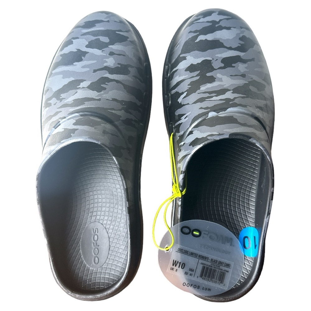 Oofos OoCloogs Gray Black Limted  Camo Recovery Slip On Shoes Women’s 10 Limited